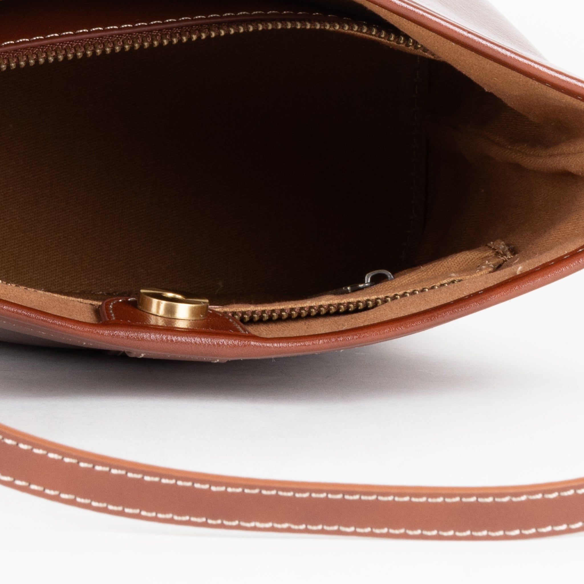 Sabine Leather Shoulder Bag 20 - Camel