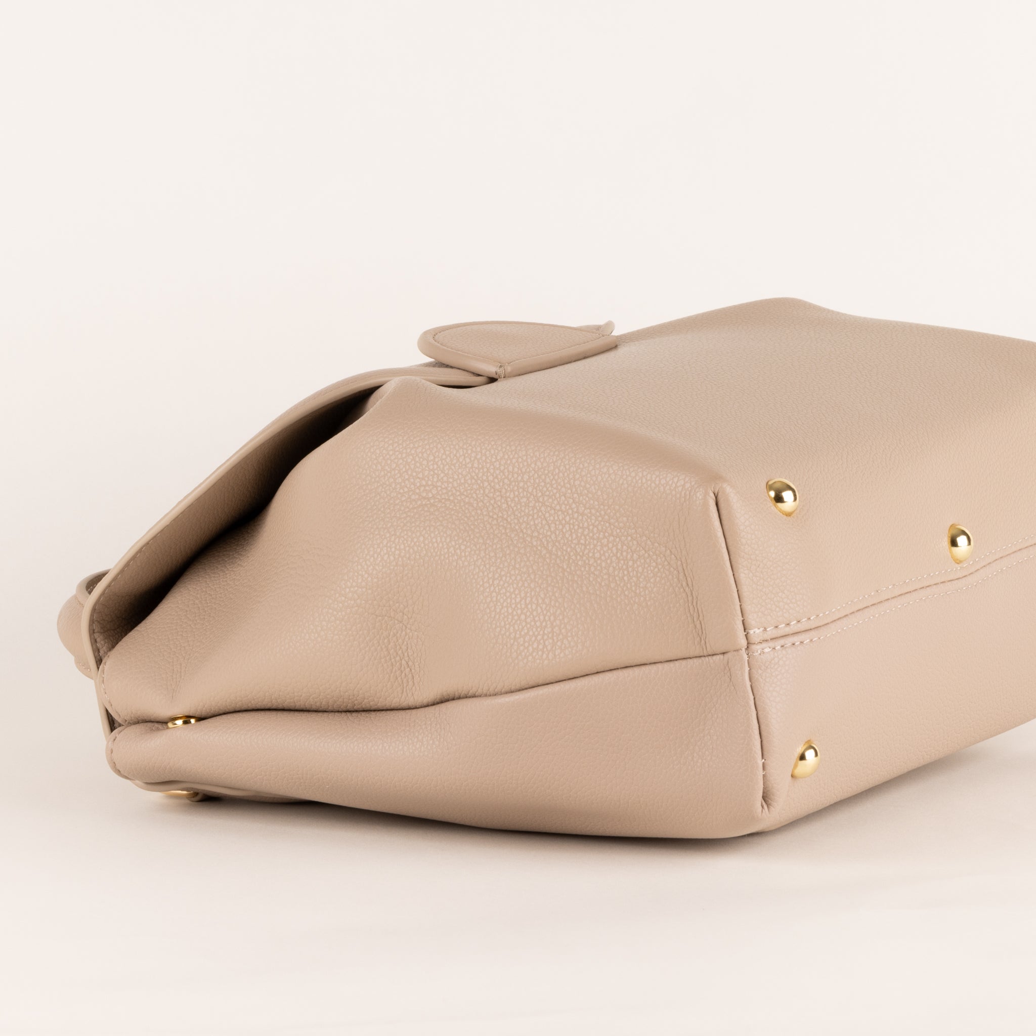 Sabine Leather Shoulder bag 20 - Crème