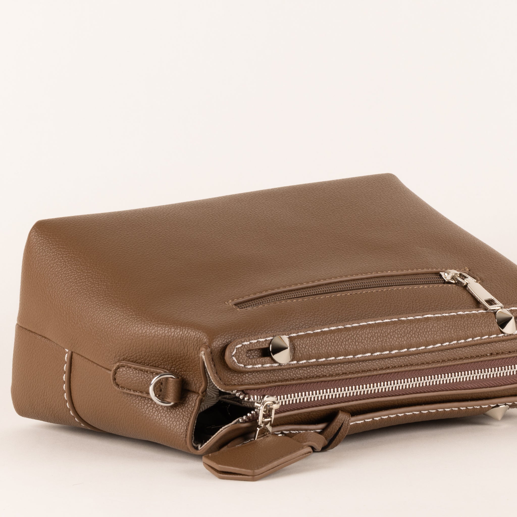 Brecon Handäska 30 - Brown