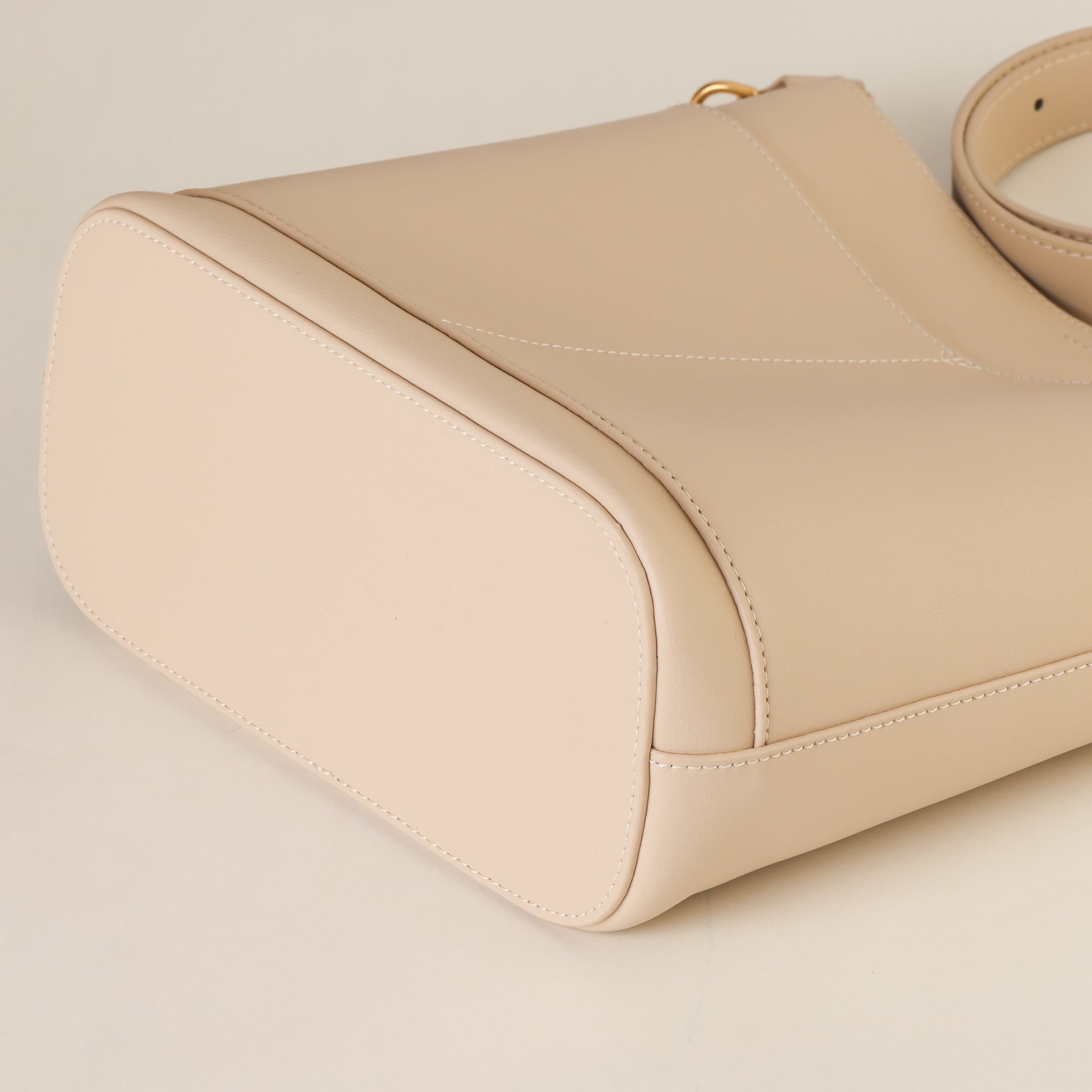 Colette Skuldertaske 22 - Creme