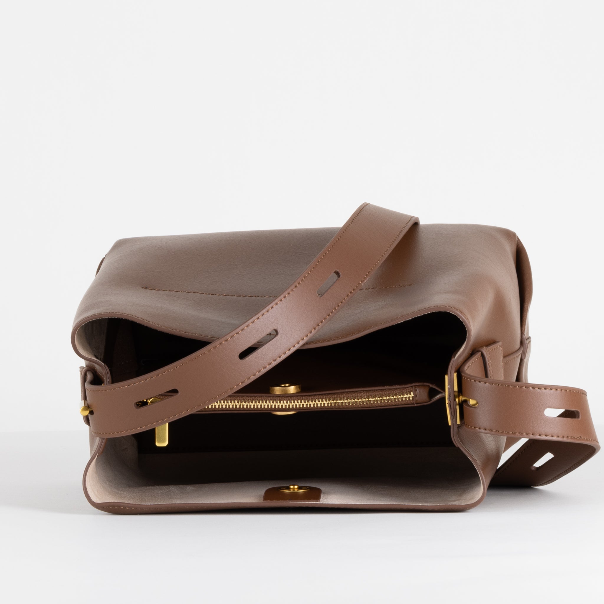 Felicia Cross-Body Väska 26 - Camel