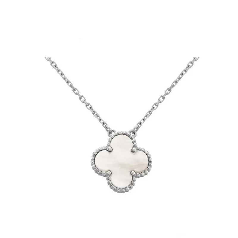 Dina Fyrklöver Halsband Silver/Vit