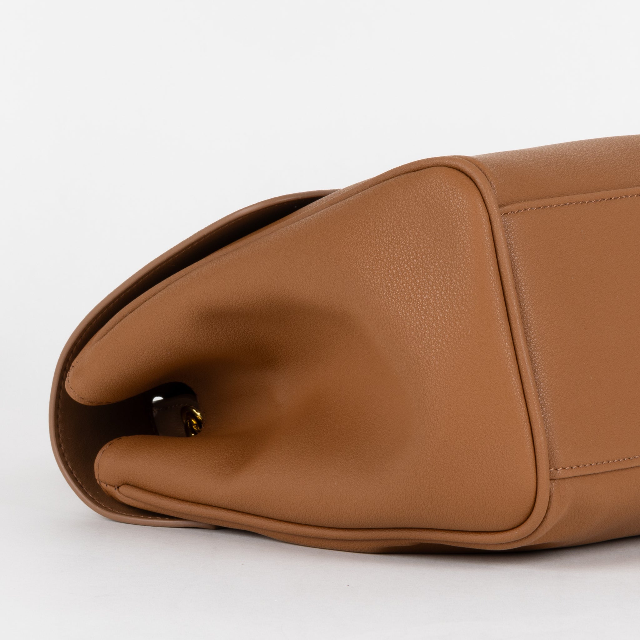 Gisèle Leather Handbag 28 - Brown