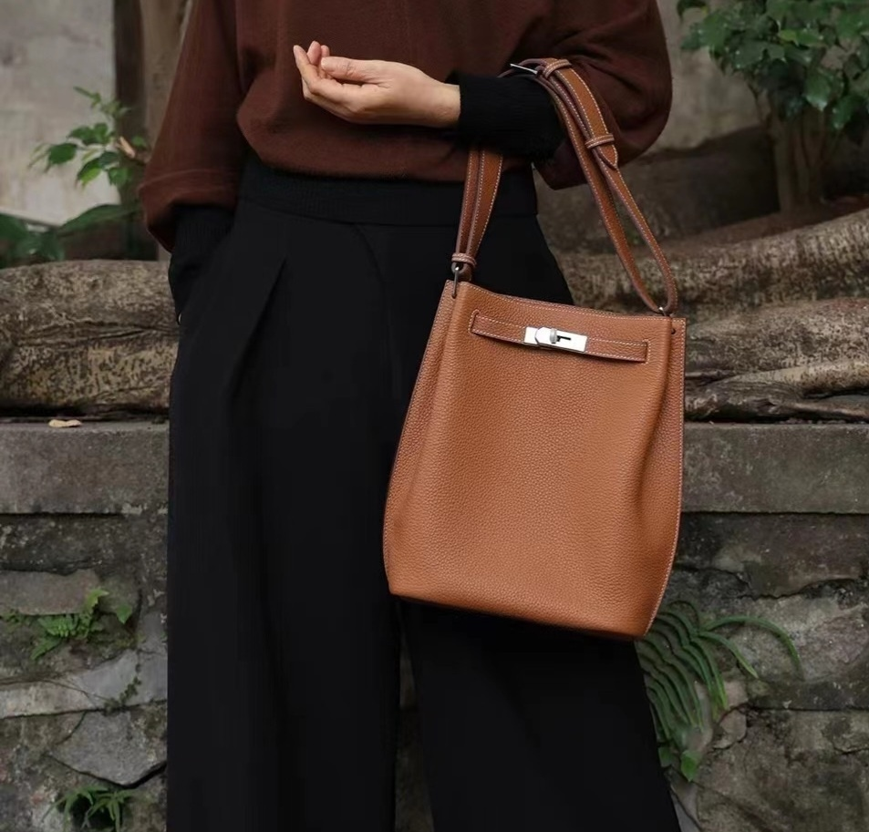 Kortney Läder Axeläska 24 - Camel