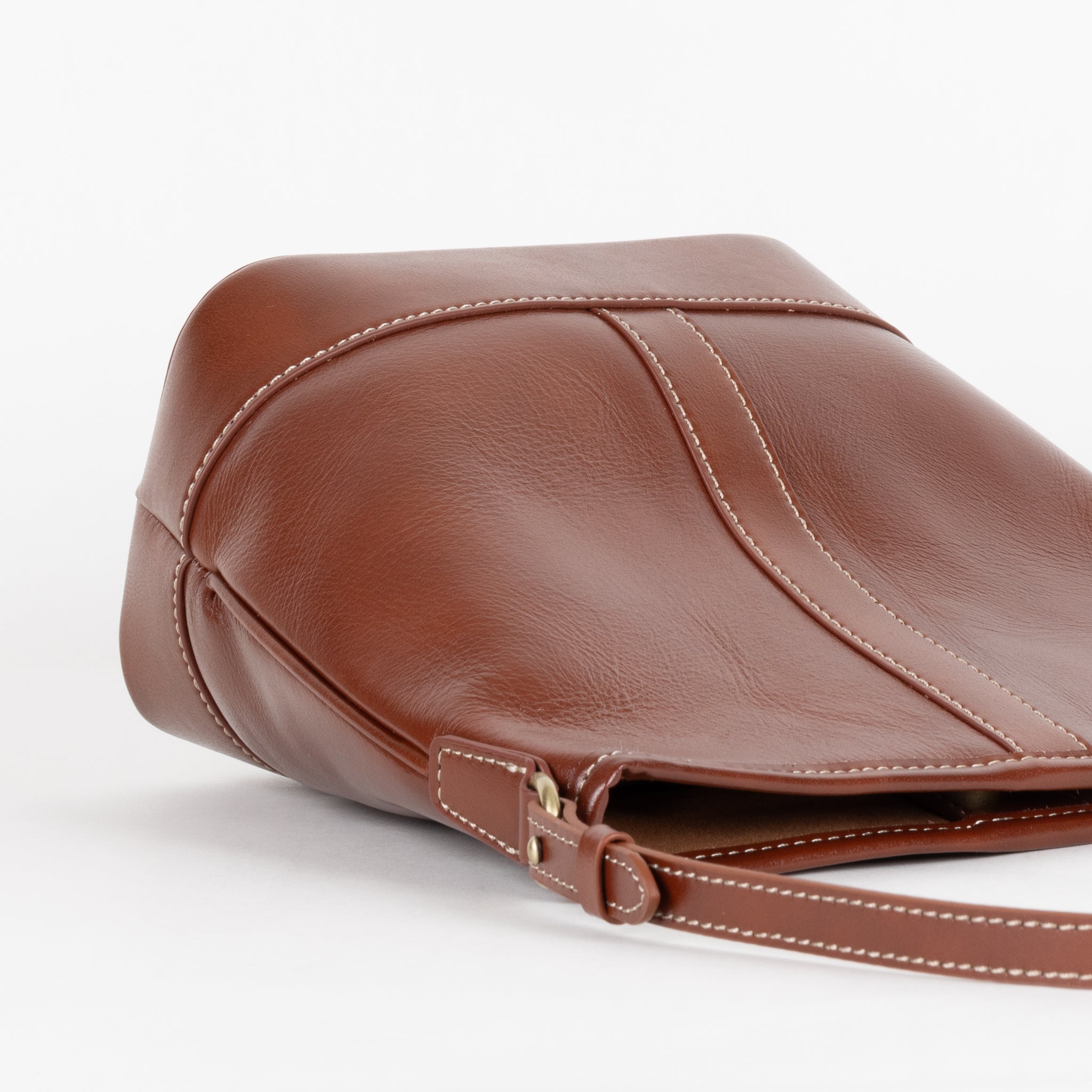 Sabine Leather Shoulder Bag 20 - Camel