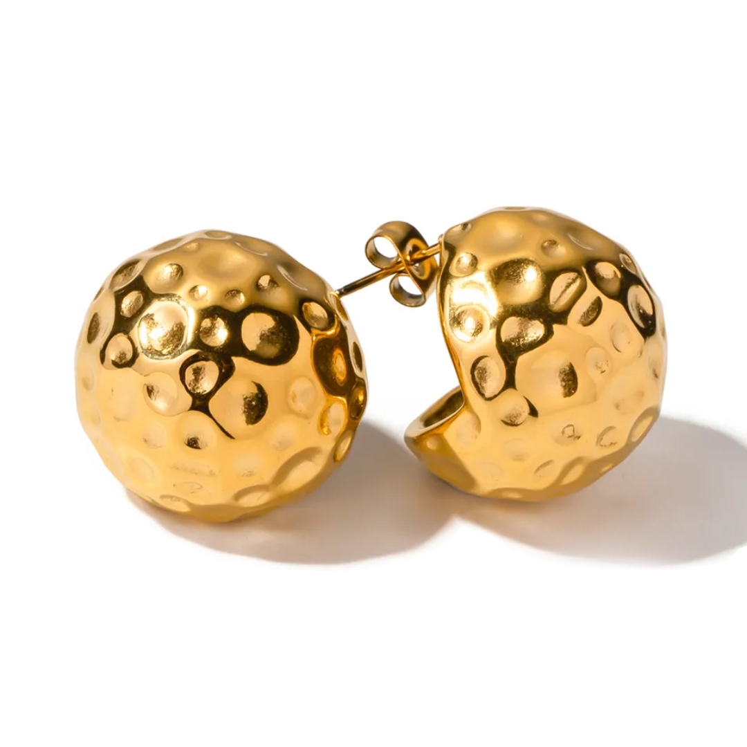 Adela Studs